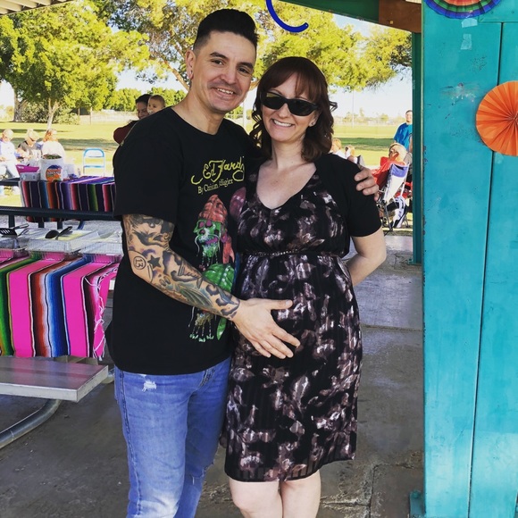 Classy sleeveless maternity dress - Picture 6 of 6